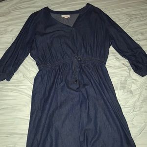 Denim blue dress that stops above the knee